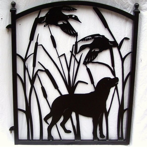 Custom Lab gate in black
